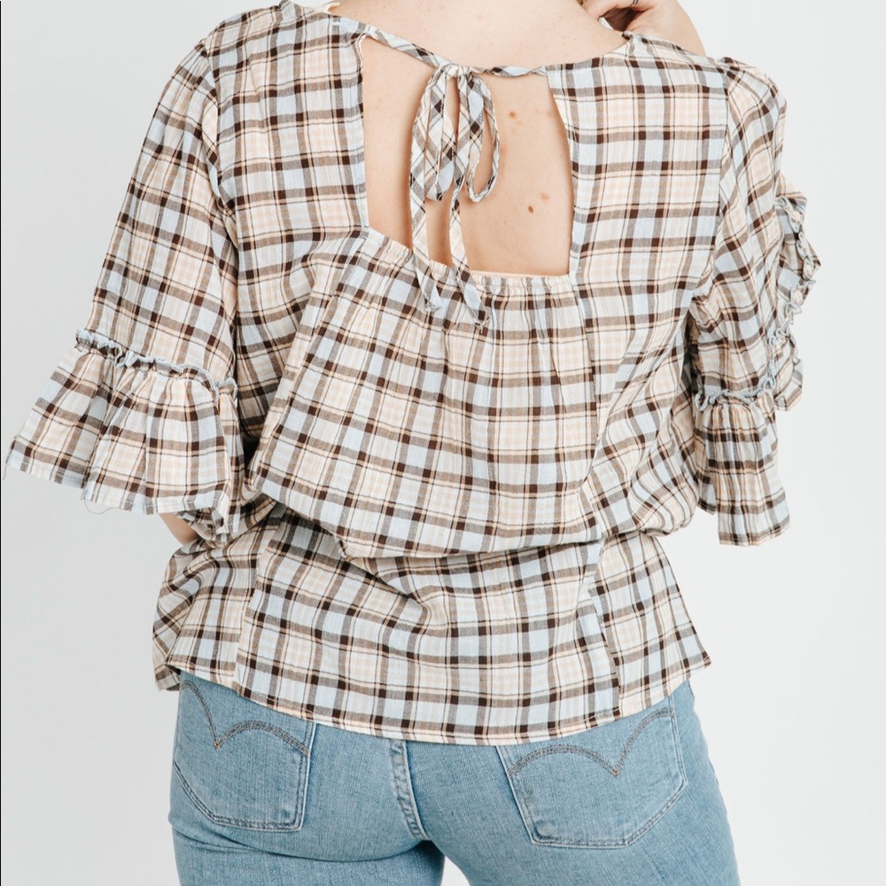 Paid Blouse